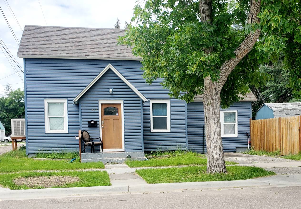 Property main image